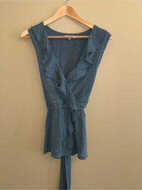 Max Studio Ruffle Sleeveless Wrap Top Size XL Blue Tie Elegant Euro Resort Chic